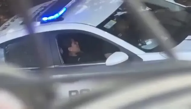 Video de Policias en la Patrulla CDMX xxx